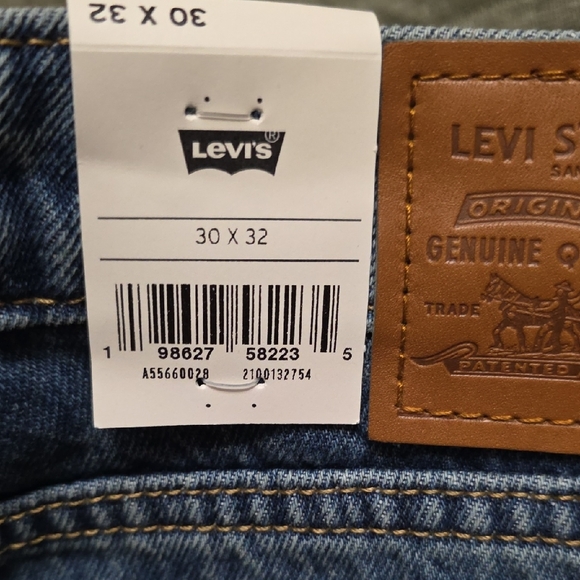 Low Loose Women's Jeans - Picture 13 of 15